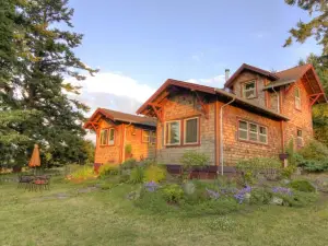 Juniper Lane Guest House