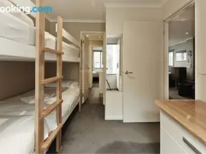 Valley View 203