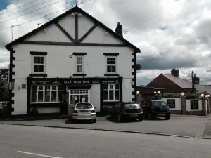Oak Tree Inn
