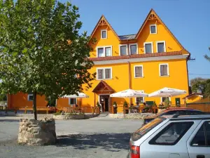 Hotel Vyzlovka