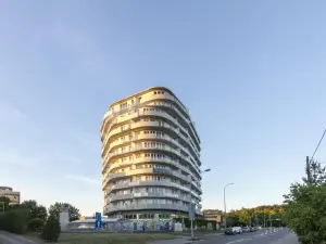 Apartment Royal