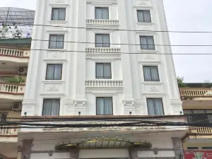 KHÁCH SẠN HẠ LONG DIAMOND
