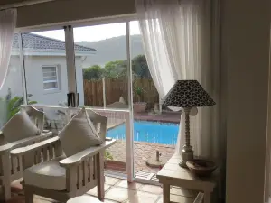 Mes Amis Beach Guest House