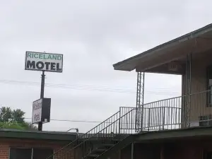 Ricelands Motel