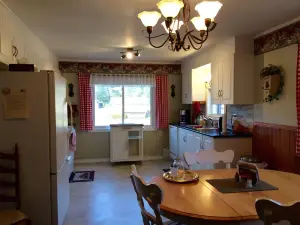 Waddle Inn Bed & Breakfast