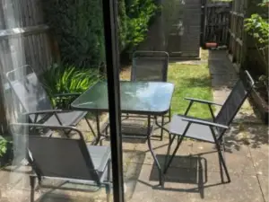 Arma Short Stays 46 Bicester - Sleeps 3 - Free Parking & Garden