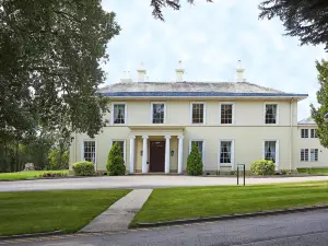 イーストウッド ホール