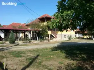 Pensiunea Magnolia Din Tismana