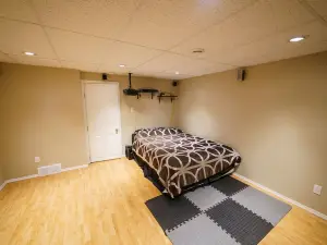 Lakewood's Local Living Quarters
