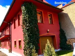 Ubytovanie Meba
