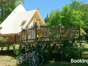 Camping Ushuaïa Villages le Viaduc