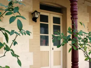 Telegraph Cottage