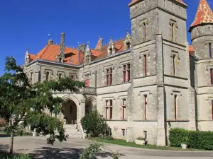 Chateau Moncassin