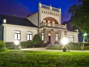 Agropark - Dworek Pod Lipą