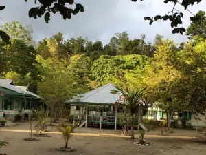 Scuba Republic Beach Bungalows