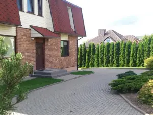 Vidų Guest House