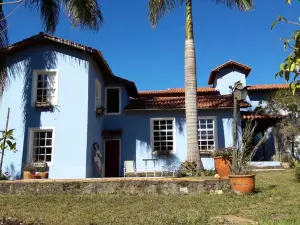 Pousada Cantagalo Bichinho MG