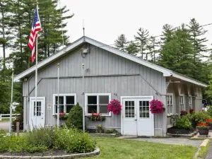 Tuxbury Pond Camping Resort Tiny House Henry