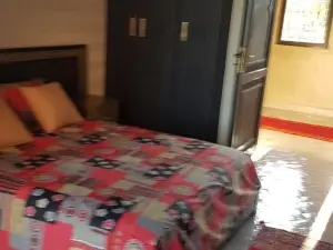 Hôtel Familiale les Grotte