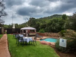 Thanda Manzi Country Hotel