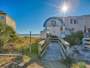 Portside Resort by Panhandle Getaways