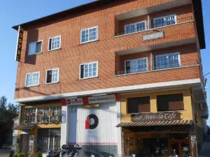 Hostal Avenida