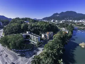 Harbor Inn Jaraguá