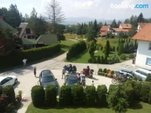 Villa Bozovic