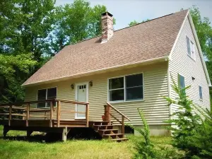 Bayside Retreat - Three Bedroom Cottage