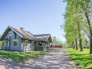 Villa Koskenäyräs
