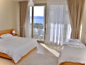 Pastarella Beachfront Resort