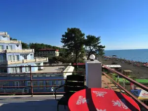 Magnetic Sand Hotel