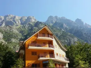 Villa Dini