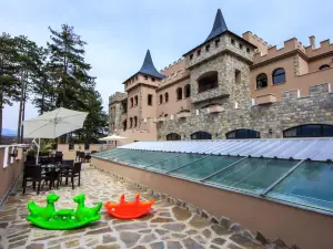 Valentina Castle