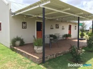 Sanctuary Life Guest Farm