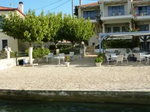 Boutique Hotel Iasmos