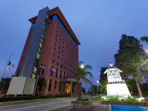 Best Western Plus Nuevo Laredo Inn  Suites