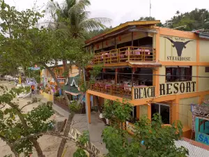 Papa Freds Beach Resort