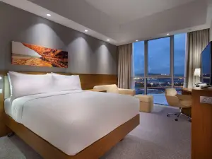 Hampton by Hilton Kocaeli Symbol