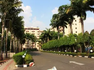 Bolingo Hotel and Towers