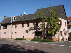 โรงแรมกาสโธฟ กรือเนอร์ วาลด์