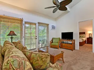 Aina Nalu C201 2 Bedroom Condo