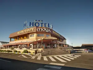 Hotel Moya