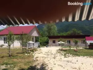 Guest House Shavnabada