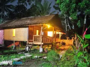 Tetebatu Sama Sama Bungalows