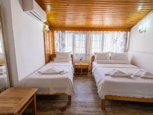 Bozcaada Lara Butik Hotel