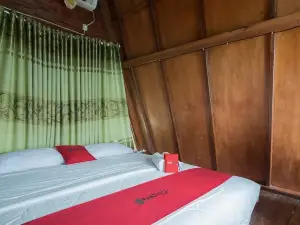 RedDoorz Premium @ Kahai Beach Lampung