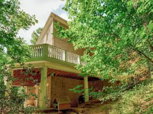 Hike to Historic Fort Marcy Park and Potomac River