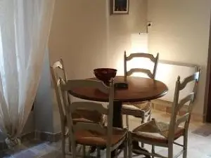 La Petite Maison