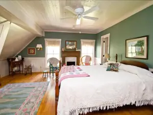 Pleasant Lane Acres Bed and Breakfast